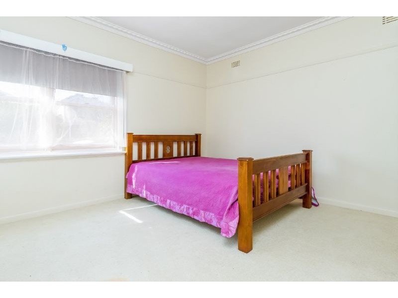 26 Avondale Grove, Mount Waverley VIC 3149