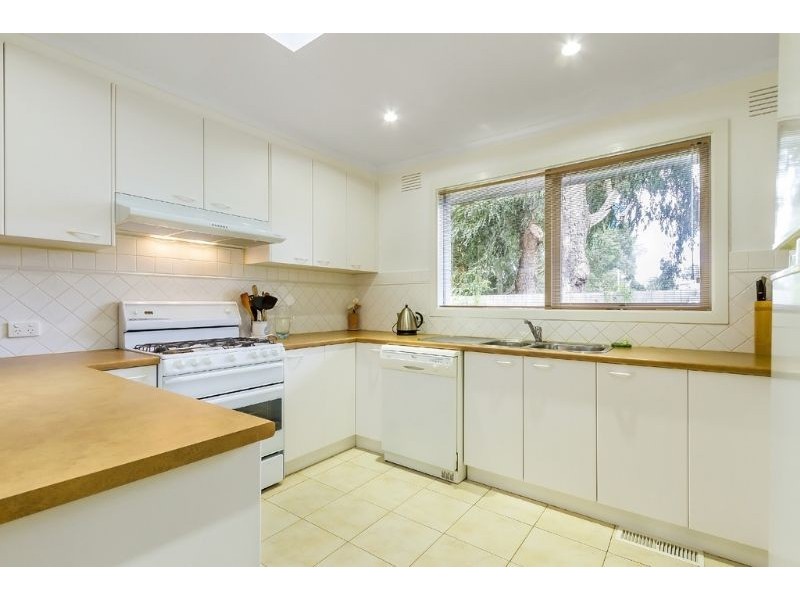 155 Lawrence Road, Mount Waverley VIC 3149