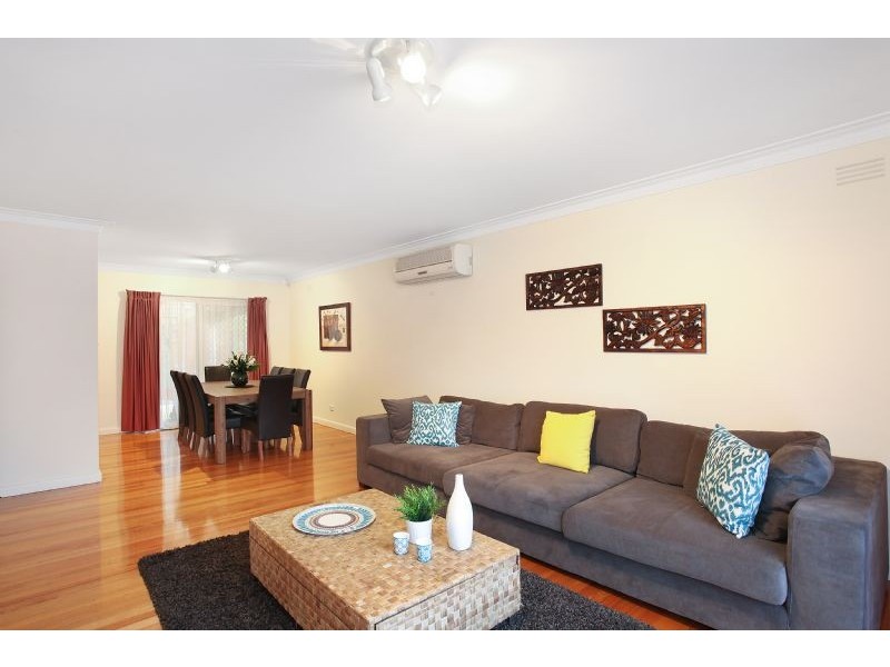 13 Kingswood Avenue, Mount Waverley VIC 3149