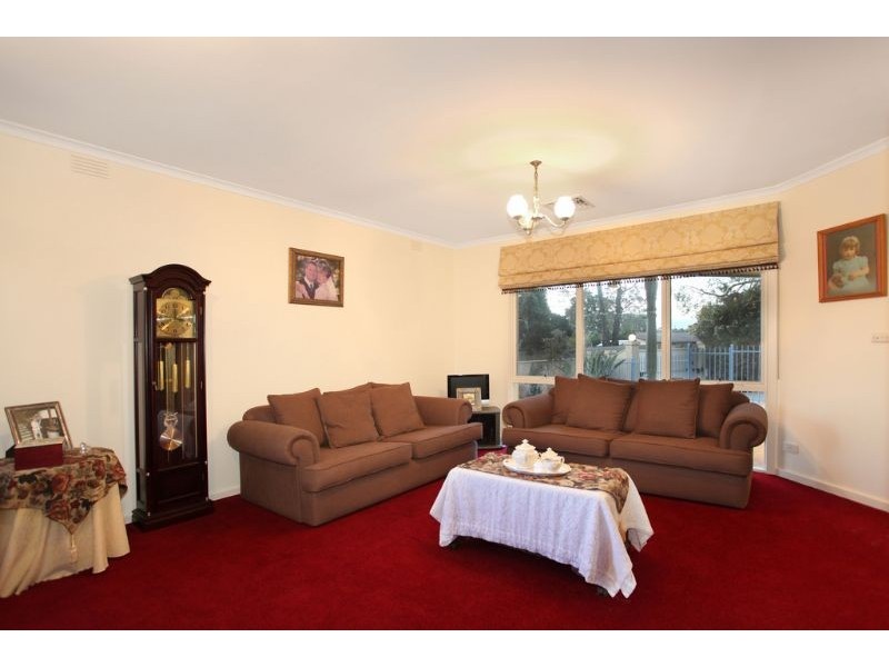 24 Wilga Street, Mount Waverley VIC 3149