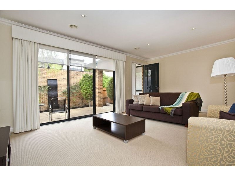 3/27 Glen Court, Glen Waverley VIC 3150