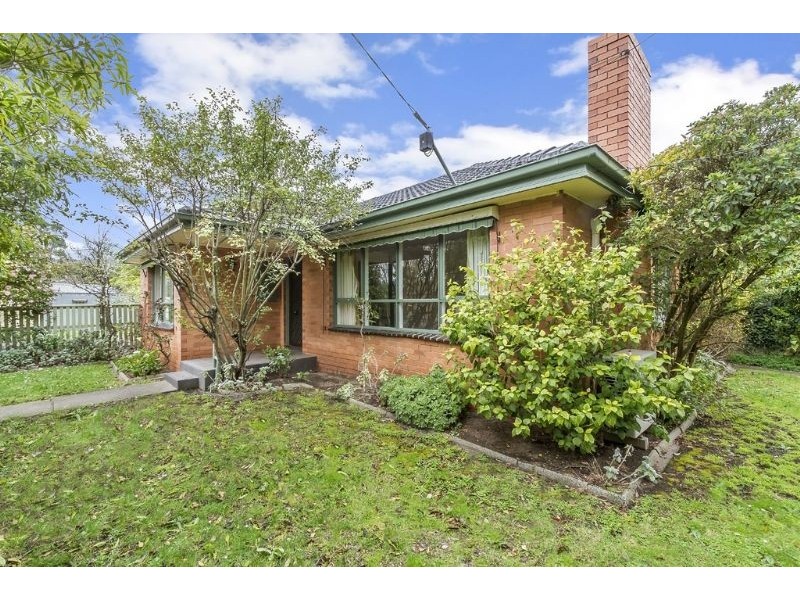 7 Carver Street, Burwood East VIC 3151