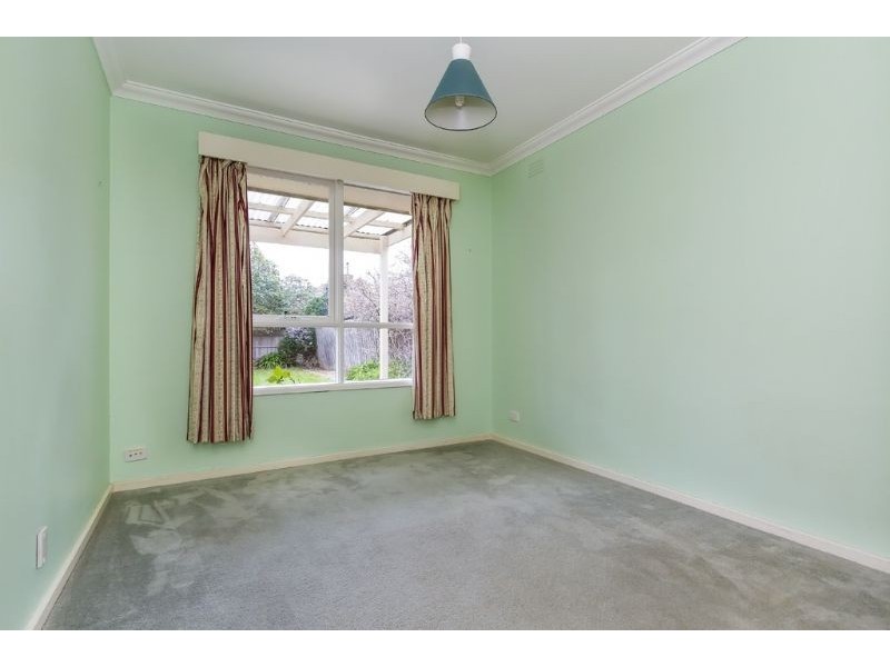 7 Carver Street, Burwood East VIC 3151