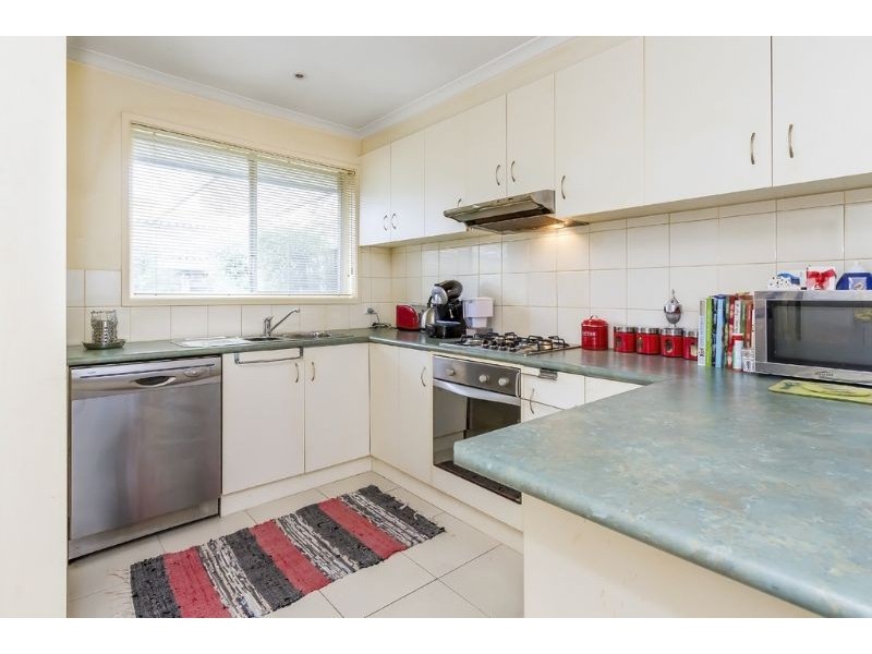 2/9 Montrose Street, Ashwood VIC 3147