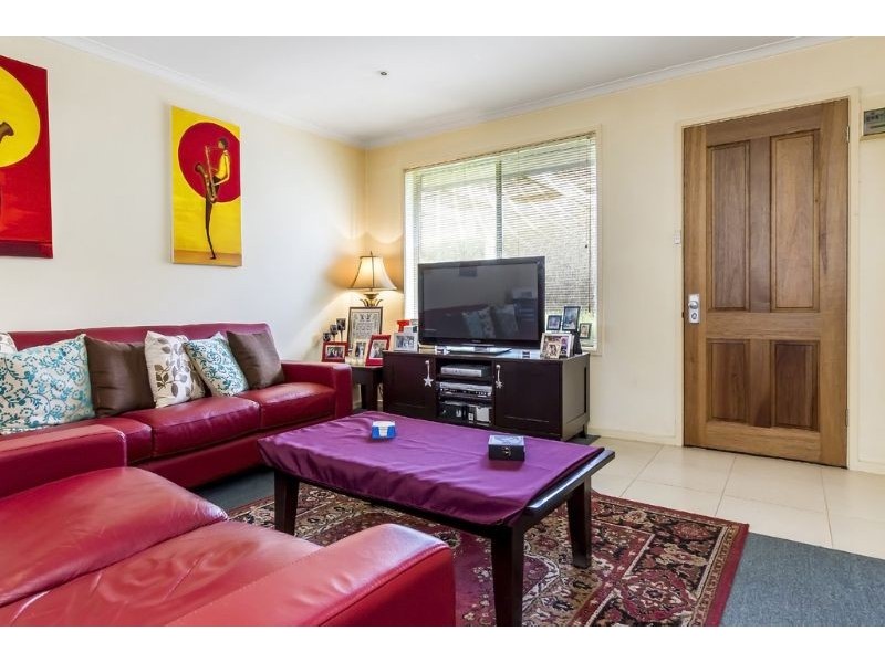 2/9 Montrose Street, Ashwood VIC 3147