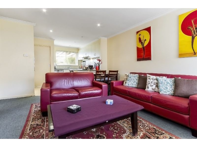 2/9 Montrose Street, Ashwood VIC 3147