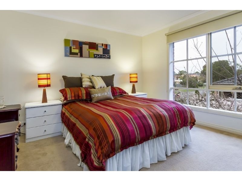 12 Darlington Avenue, Wheelers Hill VIC 3150