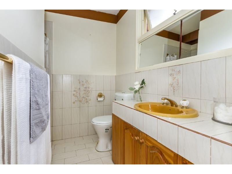 7 Chatswood Close, Glen Waverley VIC 3150
