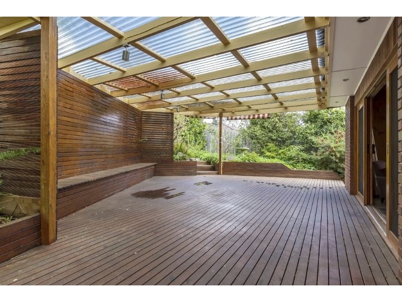7 Chatswood Close, Glen Waverley VIC 3150