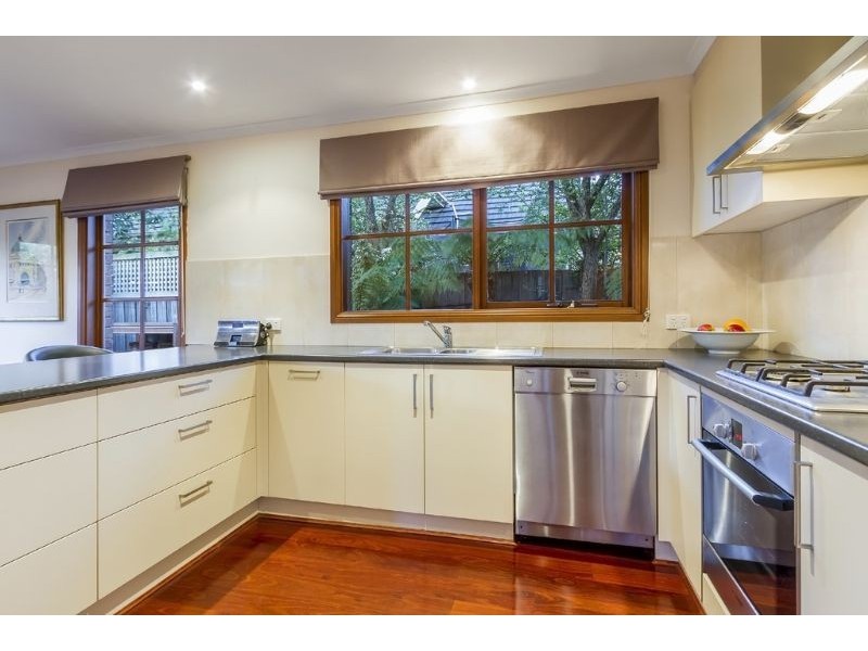 3/4 Howell Drive, Mount Waverley VIC 3149