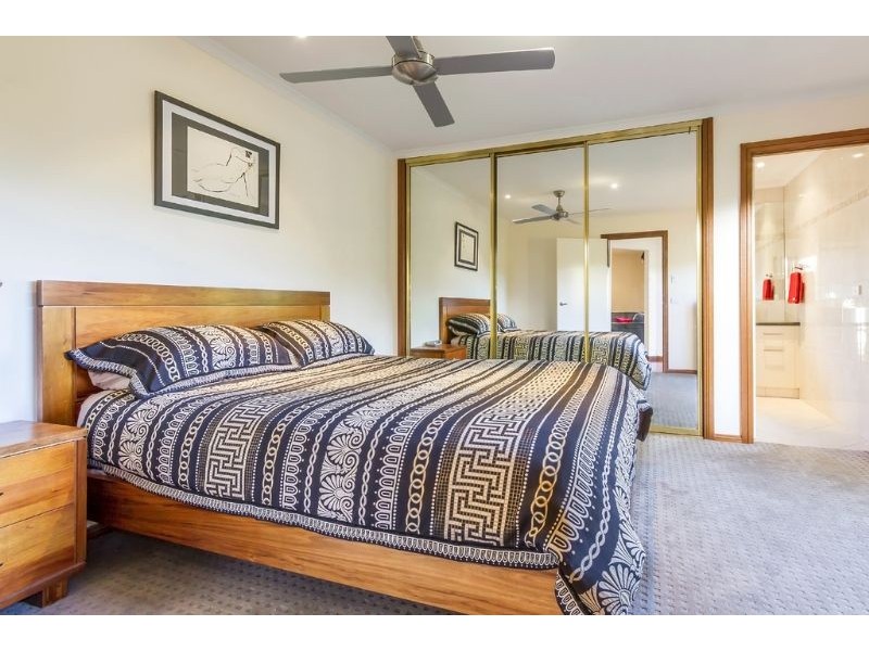 3/4 Howell Drive, Mount Waverley VIC 3149