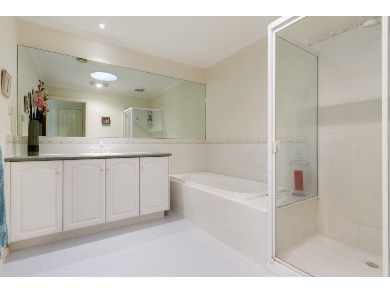 21 The Rise, Glen Waverley VIC 3150
