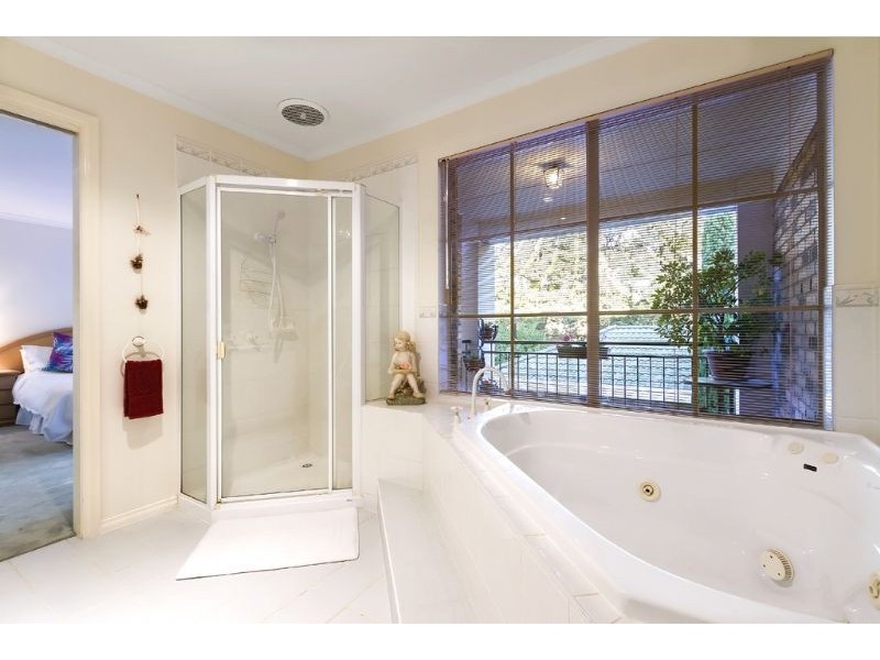 21 The Rise, Glen Waverley VIC 3150