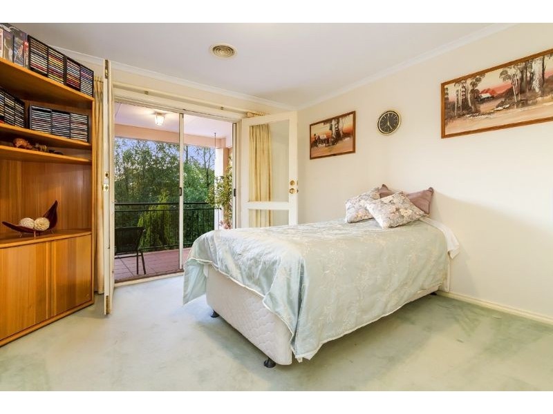 21 The Rise, Glen Waverley VIC 3150