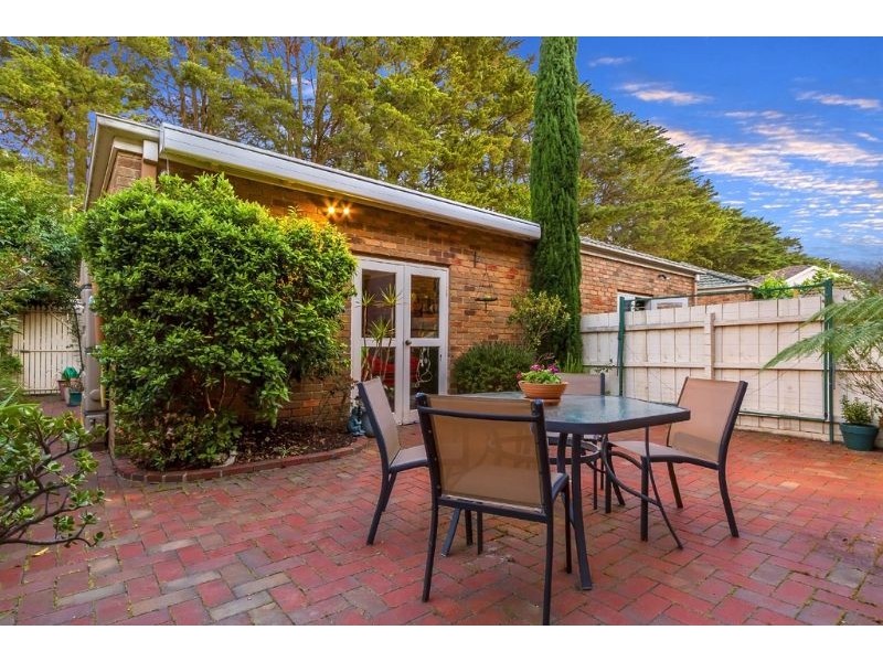 21 The Rise, Glen Waverley VIC 3150