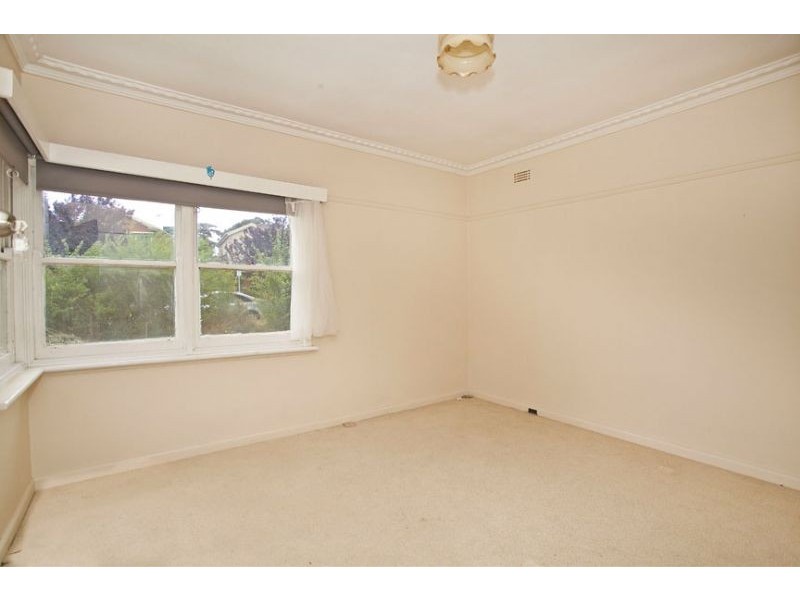 26 Avondale Grove, Mount Waverley VIC 3149