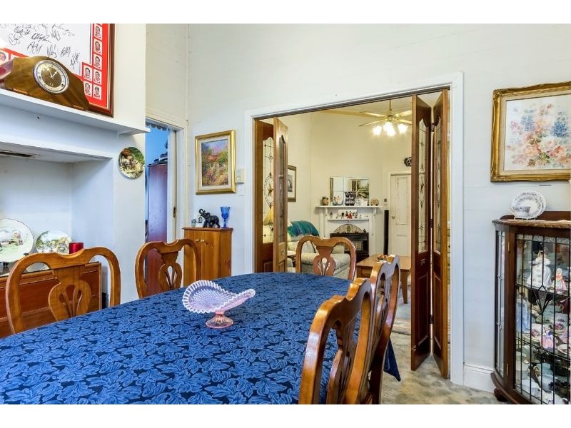 12 Medhurst Street, Burwood East VIC 3151