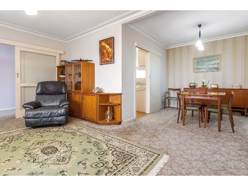 16 Joyce Avenue, Glen Waverley VIC 3150