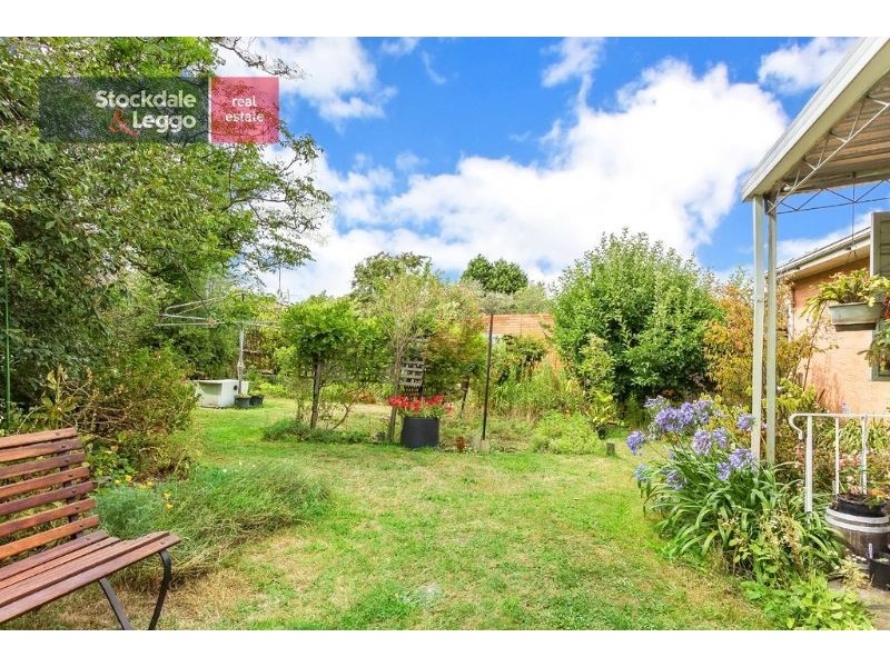 16 Joyce Avenue, Glen Waverley VIC 3150