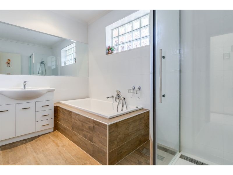 10 Meredith Street, Mount Waverley VIC 3149