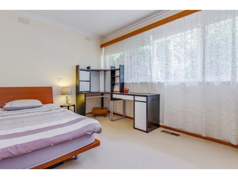 10 Meredith Street, Mount Waverley VIC 3149