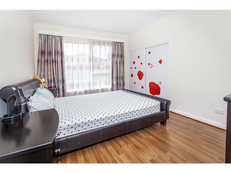 15 Burramine Road, Glen Waverley VIC 3150