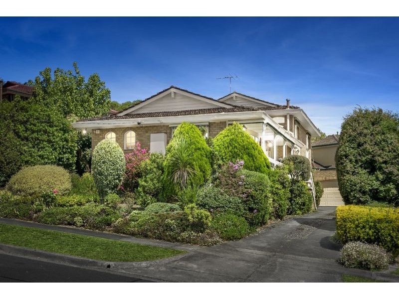 4 Monomeith Crescent, Mount Waverley VIC 3149