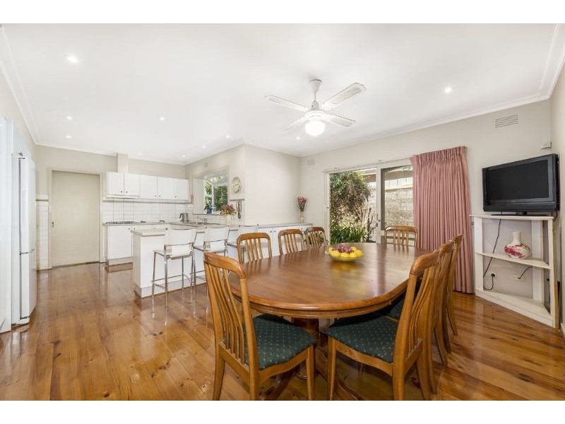 4 Monomeith Crescent, Mount Waverley VIC 3149