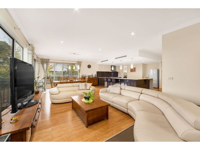 12 Brazilia Drive, Glen Waverley VIC 3150