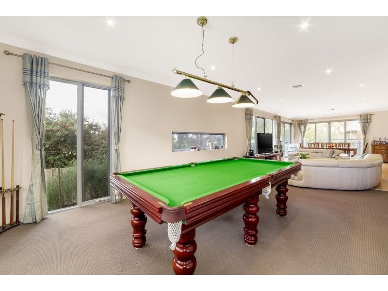 12 Brazilia Drive, Glen Waverley VIC 3150
