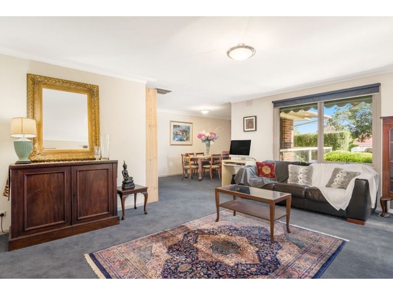 32 Huxley Avenue, Mulgrave VIC 3170