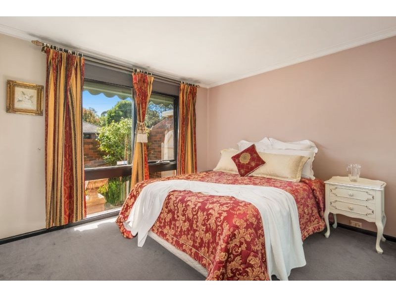 32 Huxley Avenue, Mulgrave VIC 3170