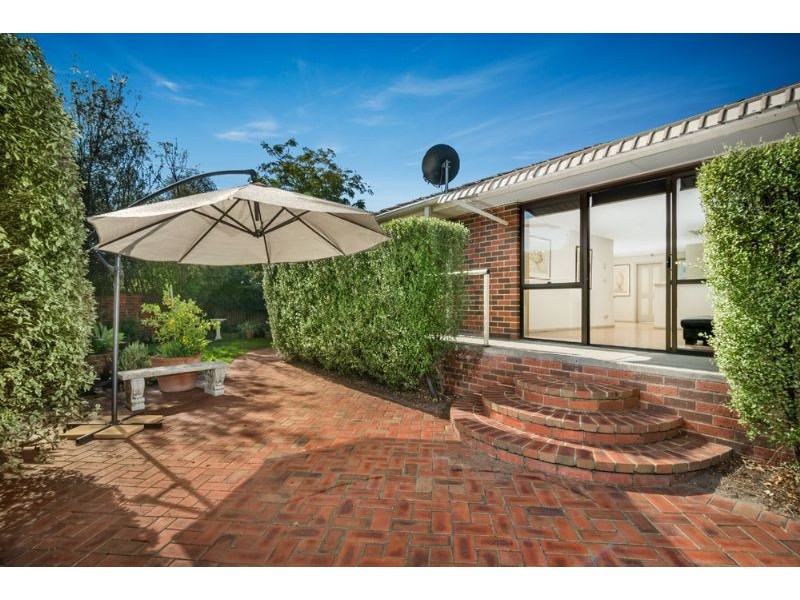 32 Huxley Avenue, Mulgrave VIC 3170
