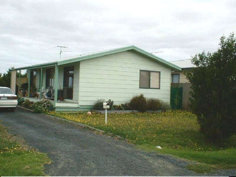 46 Tulloch Street, Dalyston VIC 3992