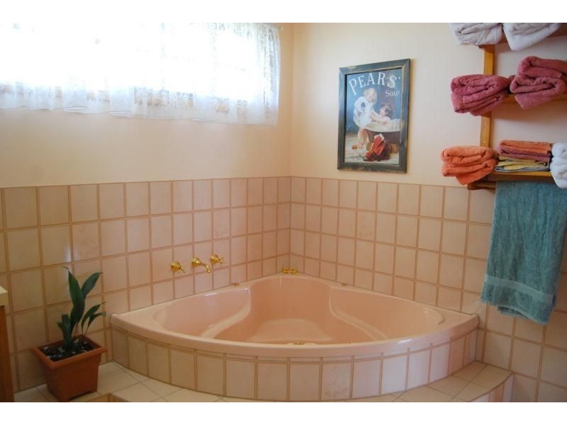 304 Cape Paterson Road, Cape Paterson VIC 3995