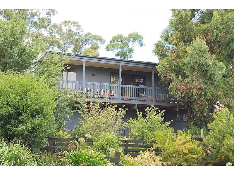 2 Malcolm Drive, Grantville VIC 3984