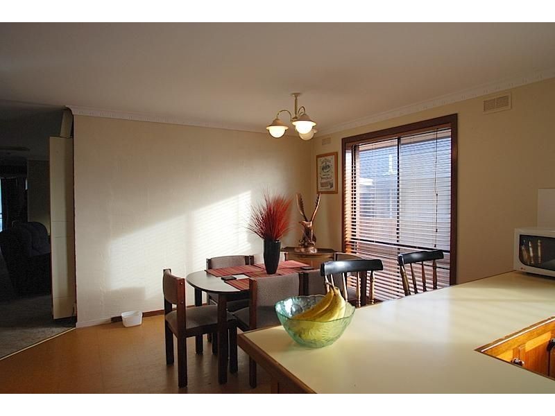 32 Wallace, Wonthaggi VIC 3995