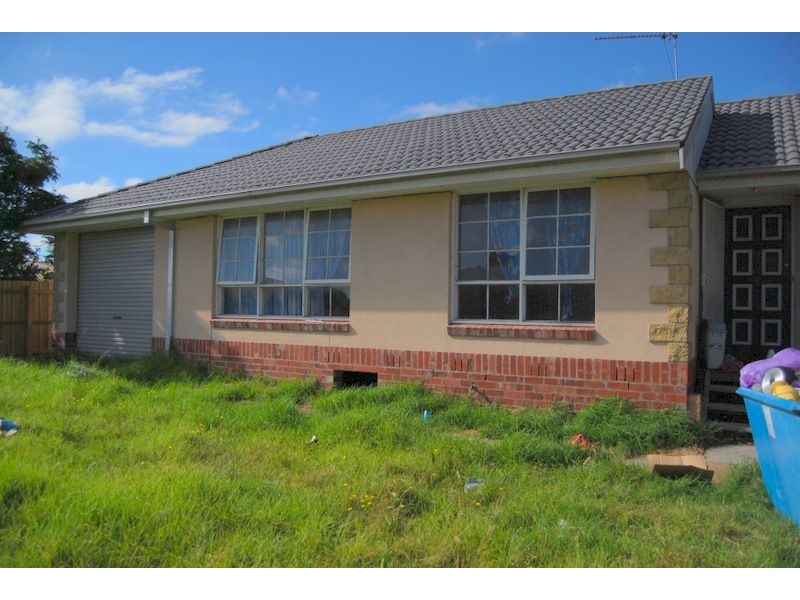24 Ivor Street, Wonthaggi VIC 3995