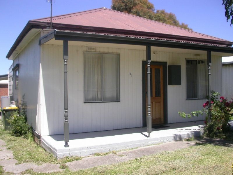 33 Reed Crescent, Wonthaggi VIC 3995