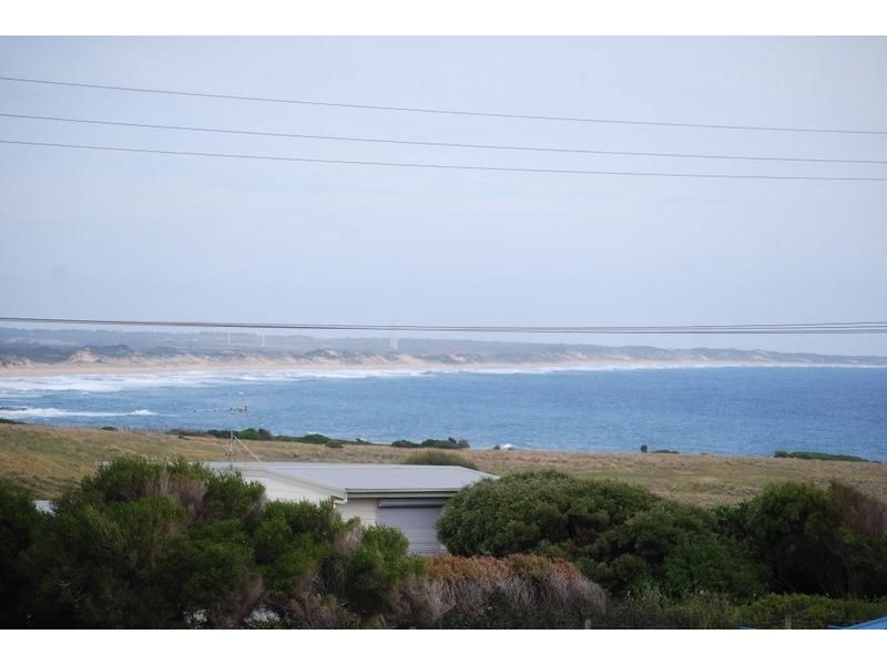 2/1A Rees Street, Kilcunda VIC 3995