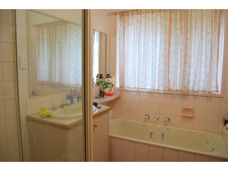 1 Alec Street, Pioneer Bay VIC 3984