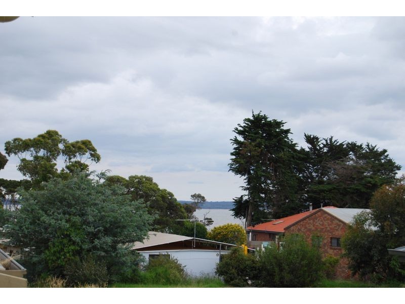 33 Paul Street, Grantville VIC 3984