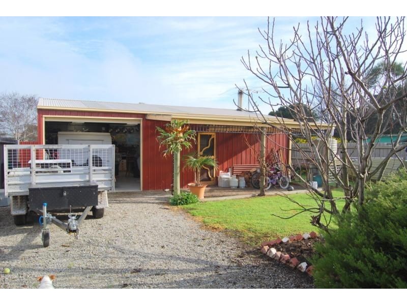 19 Wallace Street, Wonthaggi VIC 3995