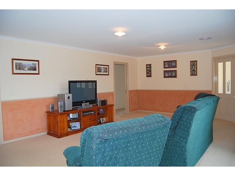 53 Oxford Way, Wonthaggi VIC 3995