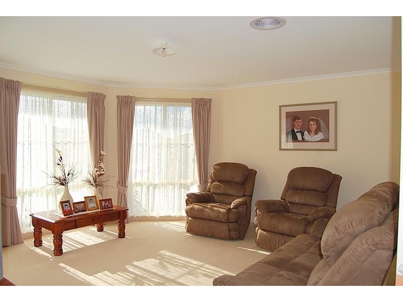 53 Oxford Way, Wonthaggi VIC 3995