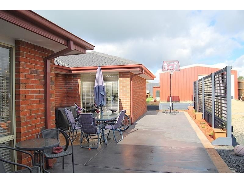 53 Oxford Way, Wonthaggi VIC 3995