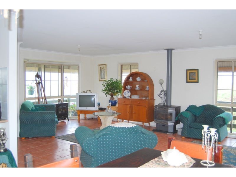 1127 Glen Alvie Rd, Glen Alvie VIC 3979
