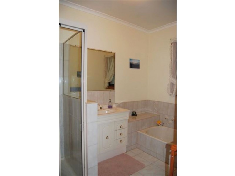 115 Acacia Rd, Grantville VIC 3984