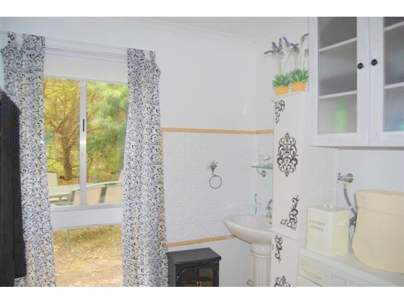 19 Malcolm Dr, Grantville VIC 3984