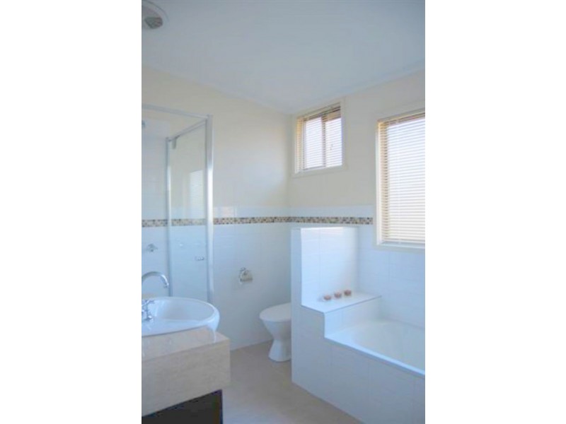 21 Hughes St, Corinella VIC 3984